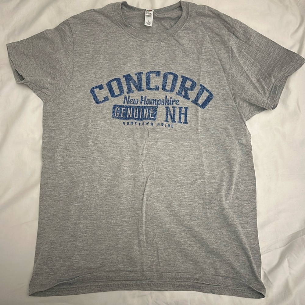 BRAND NEW NEW HAMPSHIRE TSHIRT